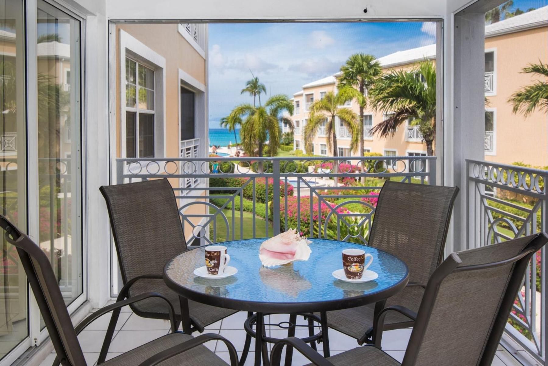 Apartment with Sea View