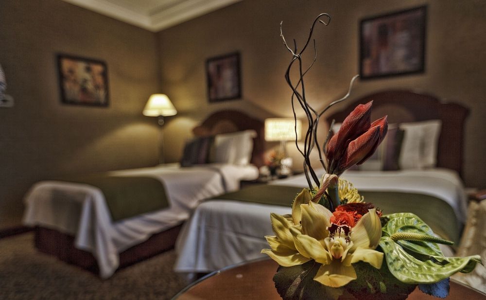 Grand Regency Doha, Trademark Collection by Wyndham Deluxe Room, 2 Twin Beds 5