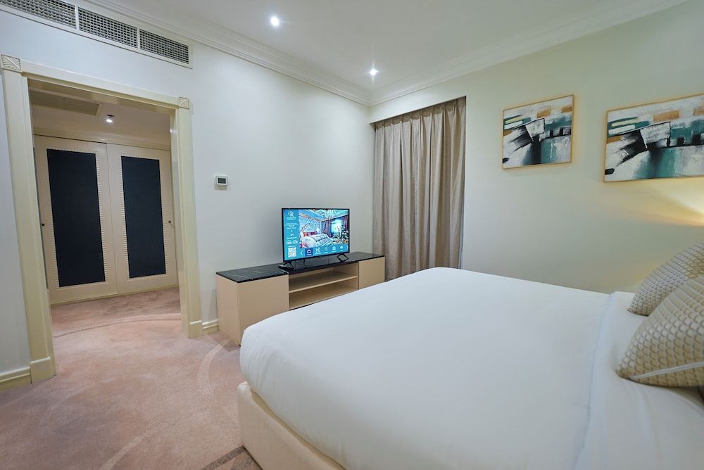 Premium Suite, 1 King Bed