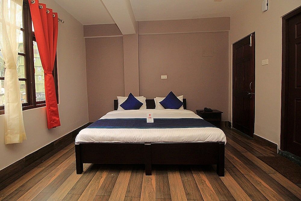 undefined OYO 11630 Temi Residency 8