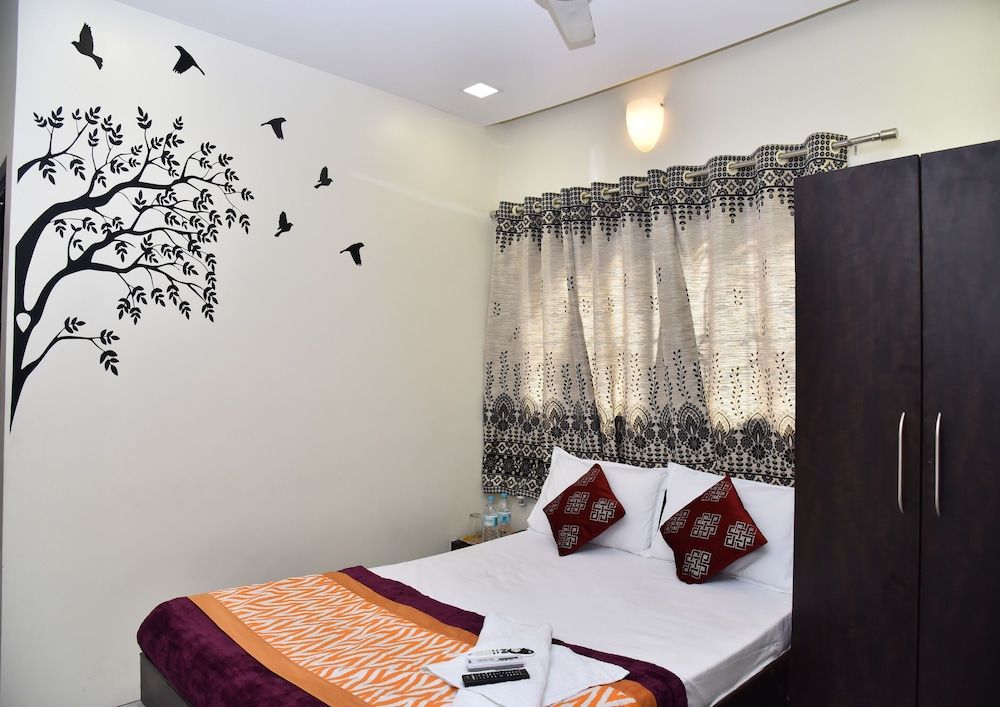 undefined Hotel Royal Front Residency 5