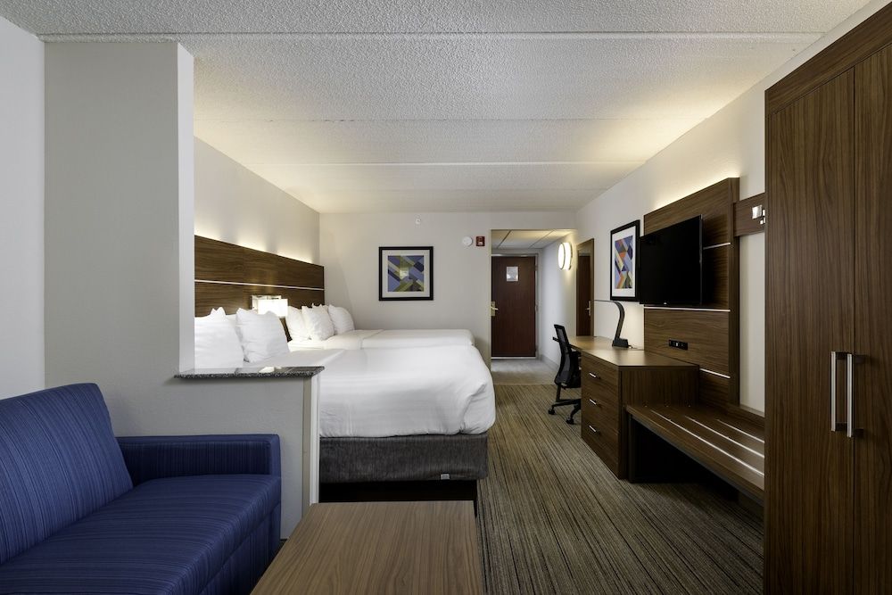 Suite, 2 Queen Beds