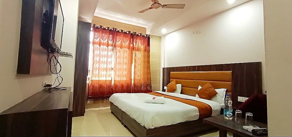 undefined Hotel Sukhman Residency 7