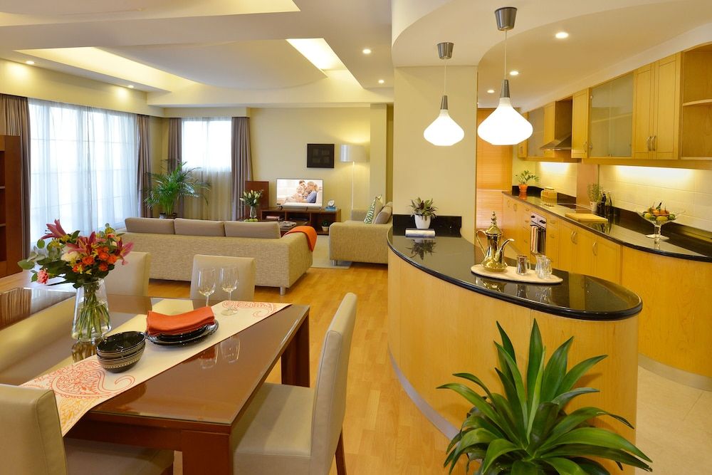 Executive Suite, 2 Bedrooms, Balcony