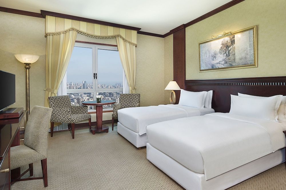 undefined Metropolitan Palace 8