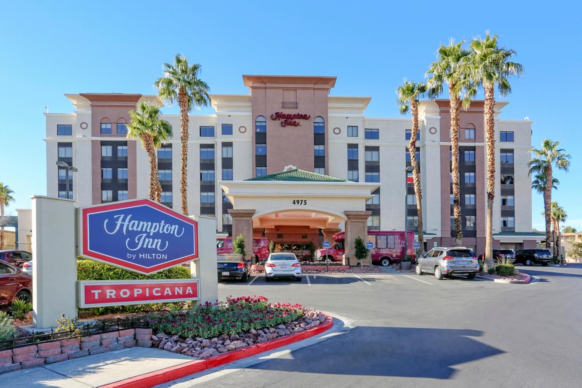 undefined Hampton Inn Tropicana 4