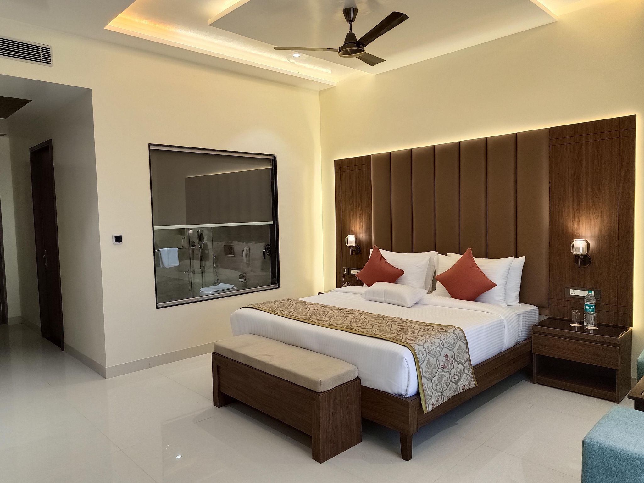 Sun Hotel and Resort Sun Premium Room 3