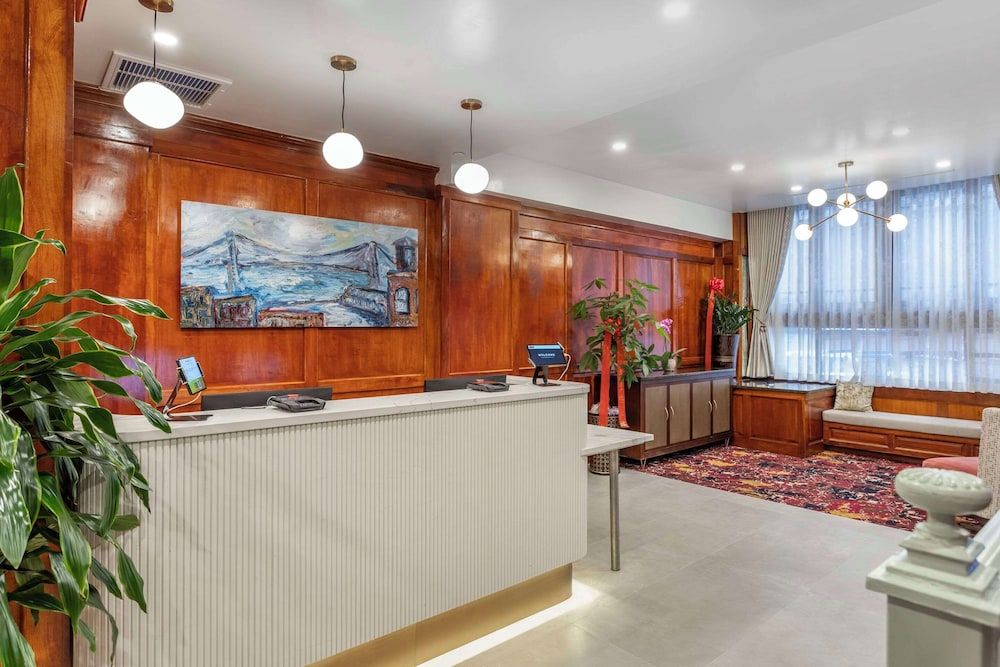 undefined Mayfair New York 7