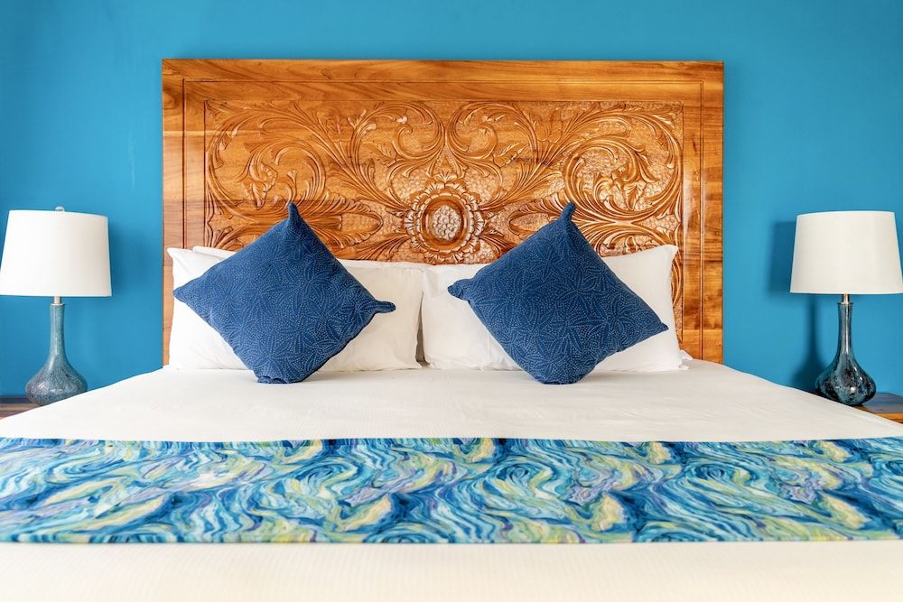 The Westender Inn Premium Room, Ocean View