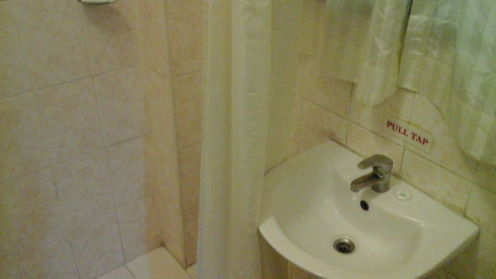 Bienvenue Delta Hotel Economy Single Room, 1 Twin Bed, Private Bathroom, City View 14