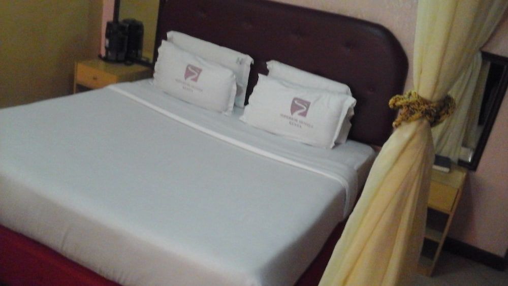 Bienvenue Delta Hotel Economy Single Room, 1 Twin Bed, Private Bathroom, City View 6