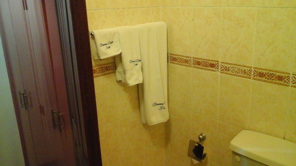 Bienvenue Delta Hotel Economy Single Room, 1 Twin Bed, Private Bathroom, City View 13