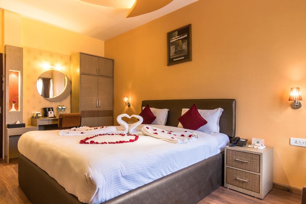 Hotel Moonlight Deluxe Double Room 8