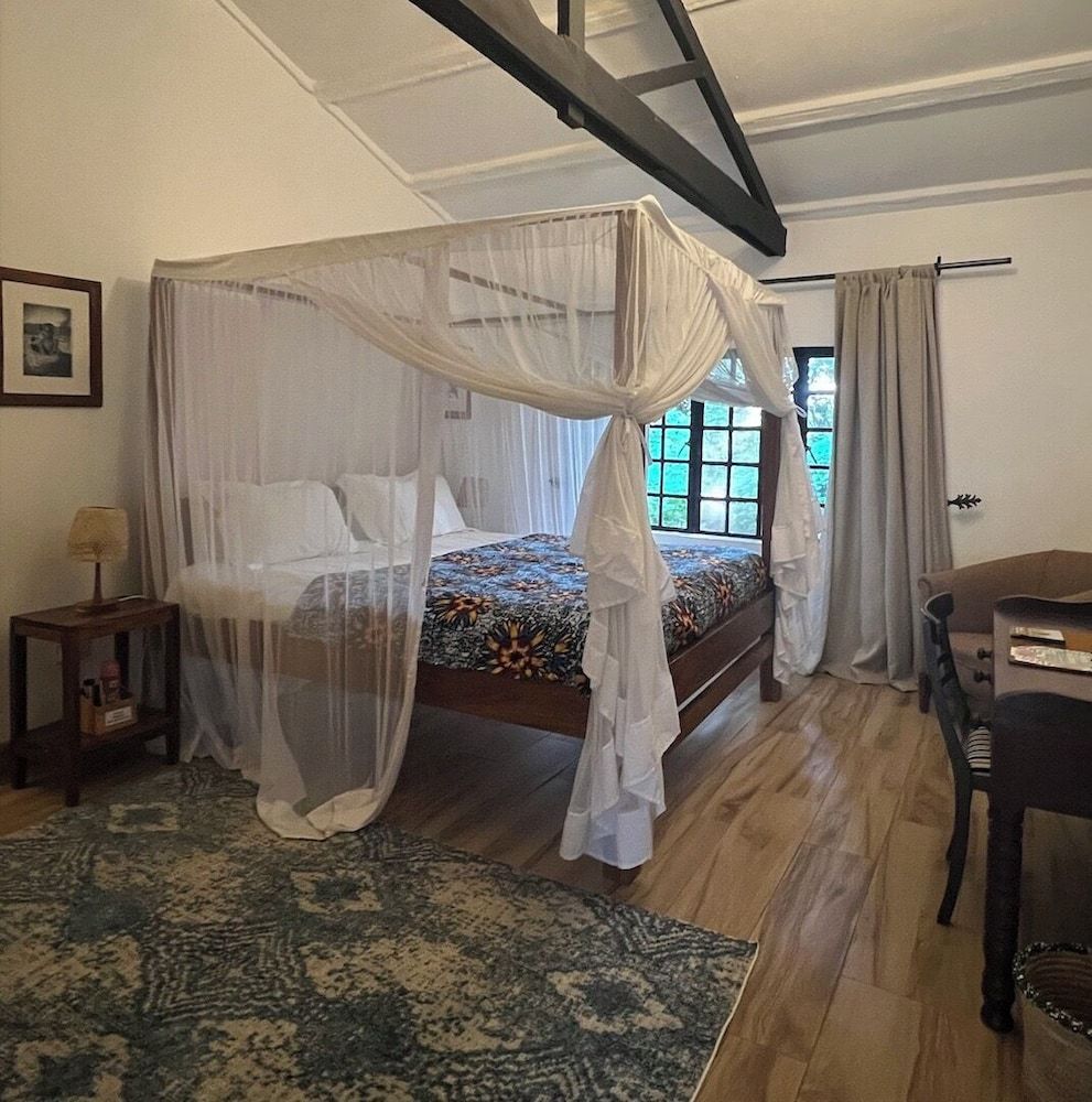 Mount Meru Game Lodge Standard Quadruple Room, 1 Bedroom 4