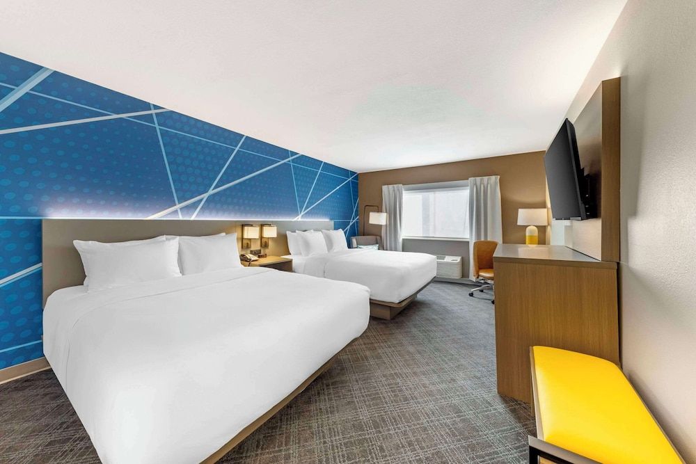Room, 2 Queen Beds, Accessible, Non Smoking