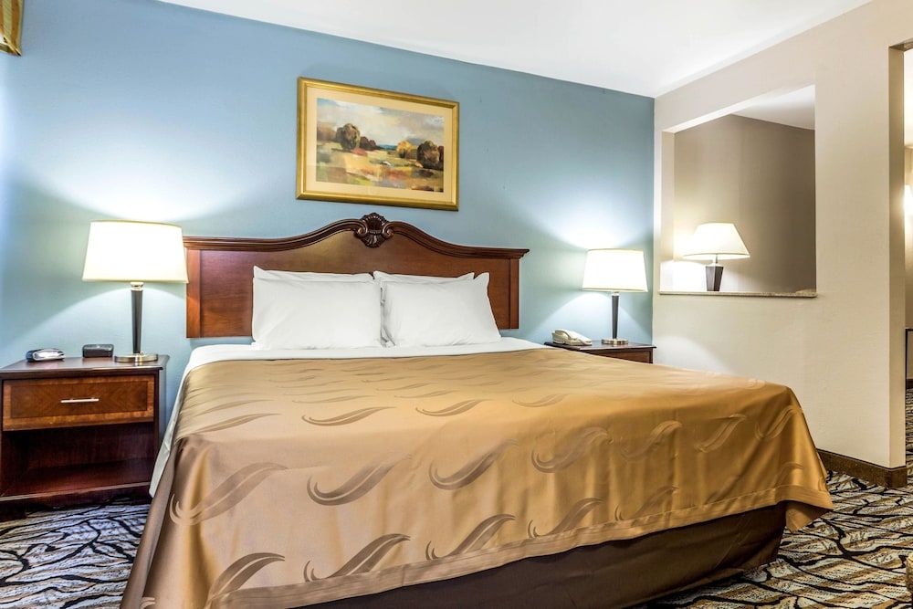 Room, 1 King Bed, Accessible, Non Smoking