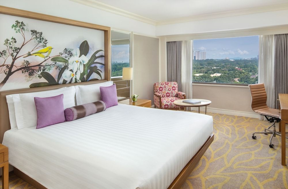 undefined Dusit Thani Manila 4