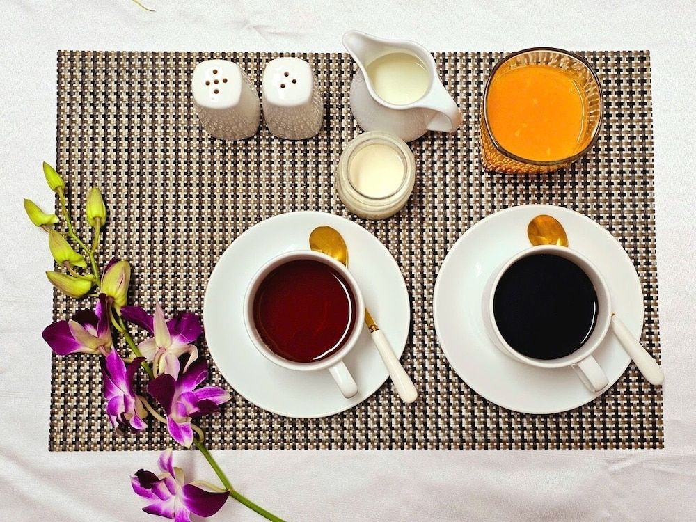 undefined Halo Hotel 8