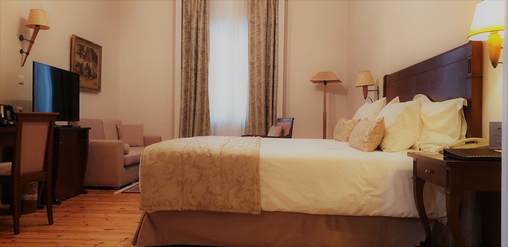 Capsis Bristol Boutique Hotel Superior Double Room 8