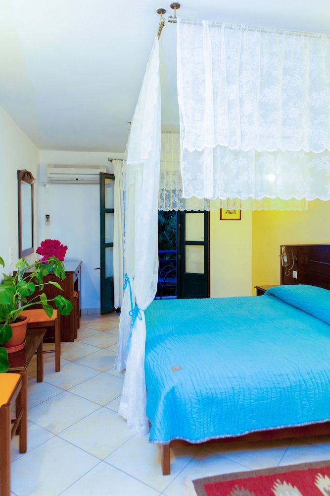 Hotel Kalimera Standard Room 6