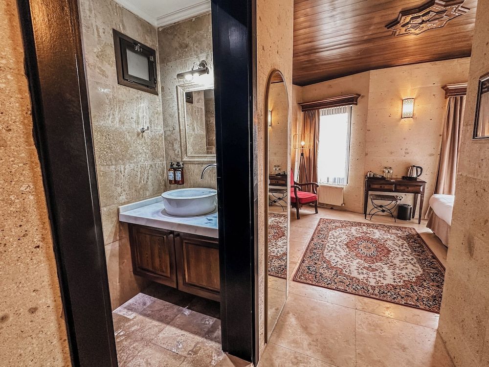 Osmanli Cappadocia Hotel Panoramic Double Room, 1 King Bed 7