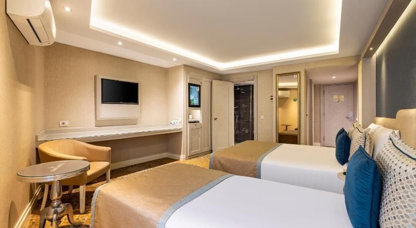undefined AHC Old City Hotel 4