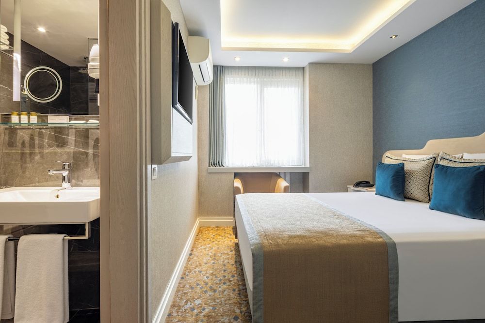 AHC Old City Hotel Standard Double or Twin Room