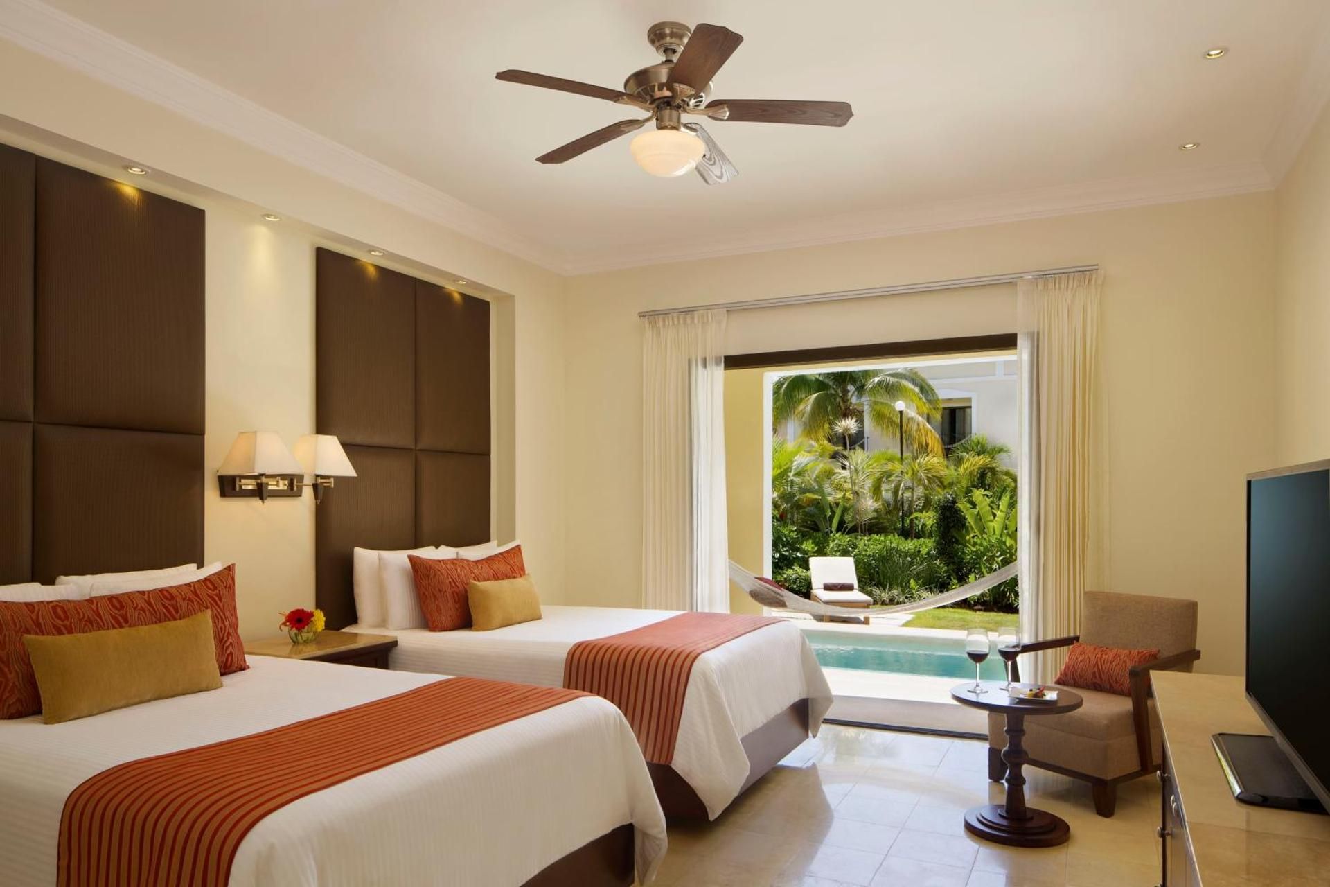 Dreams Tulum Resort & Spa - All Inclusive Preferred Club Deluxe Swimout Adult Garden Double - All Inclusive 2