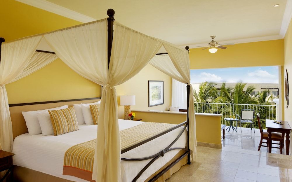 Junior Suite Garden View King
