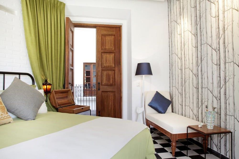 Del Carmen Concept Hotel Design Double Room, 1 King Bed, Park View