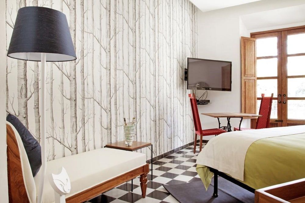 Del Carmen Concept Hotel Design Double Room, 1 King Bed, Park View 5