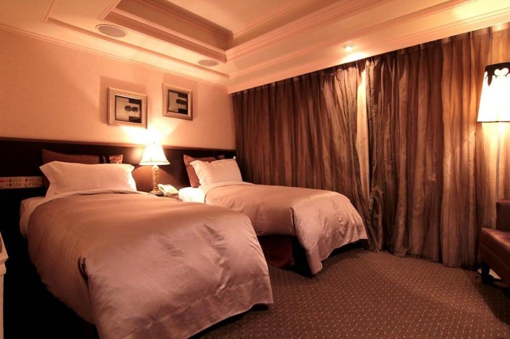 undefined The Moon Hotel 2