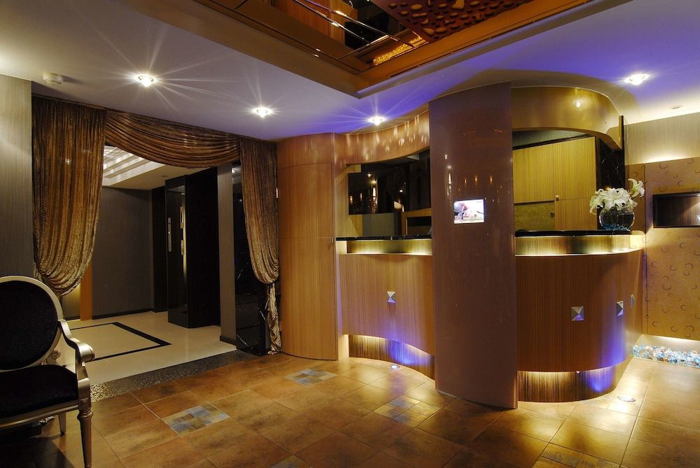 Check-in Check-out Kiosk