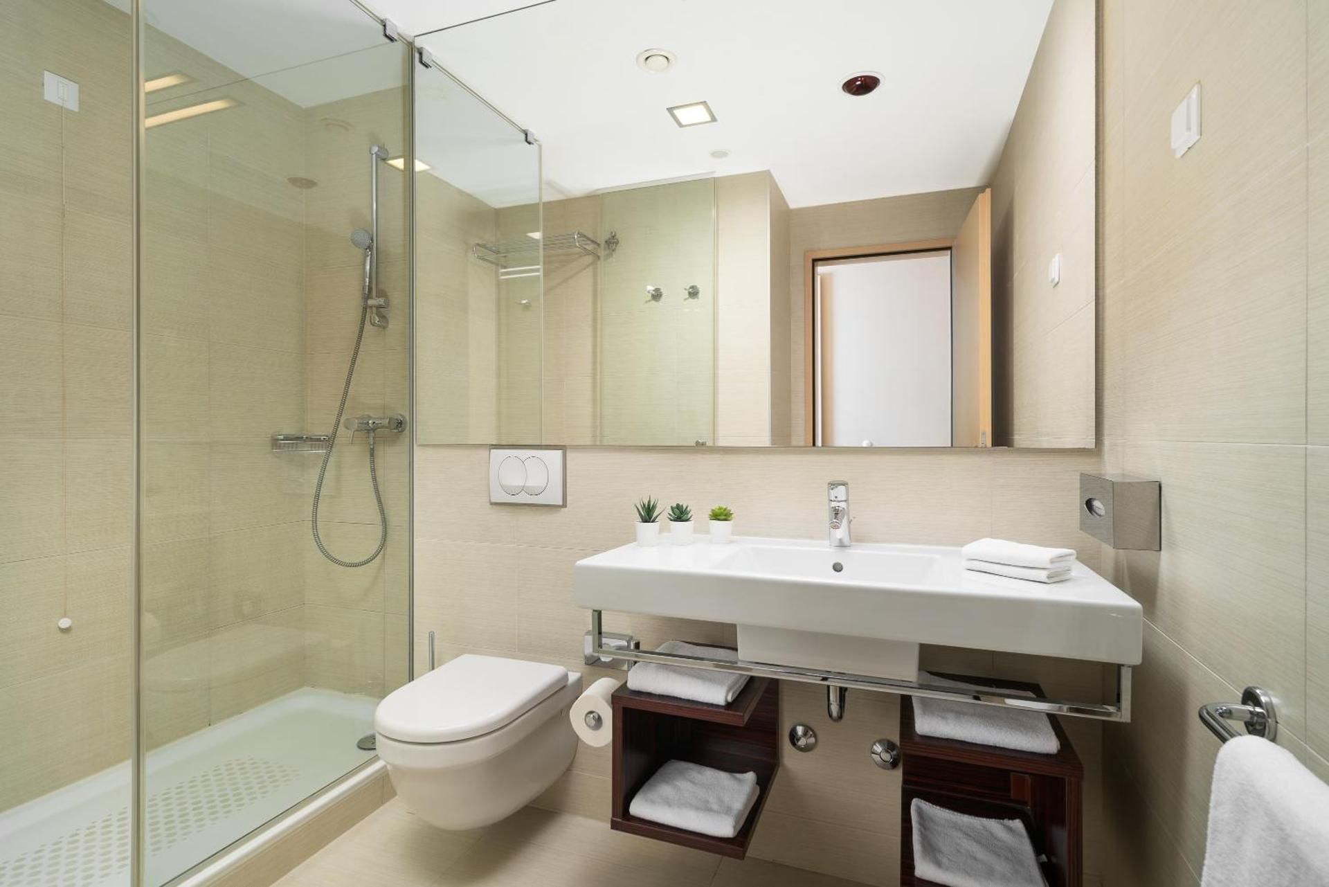 undefined Valamar Lacroma Hotel 4