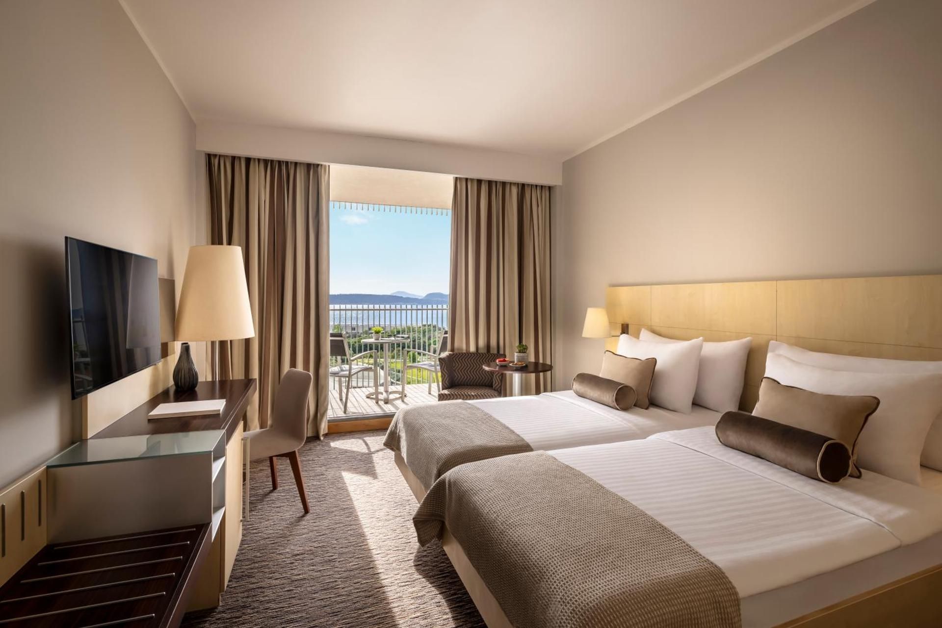 undefined Valamar Lacroma Hotel 2