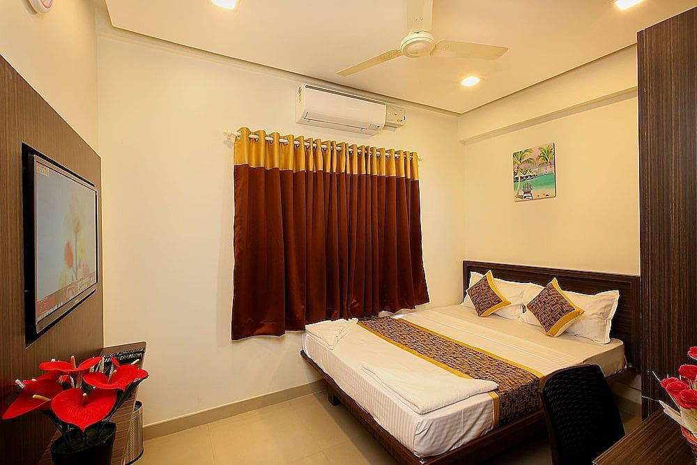 Prime Palace Hotel Standard Double Room with Fan 10