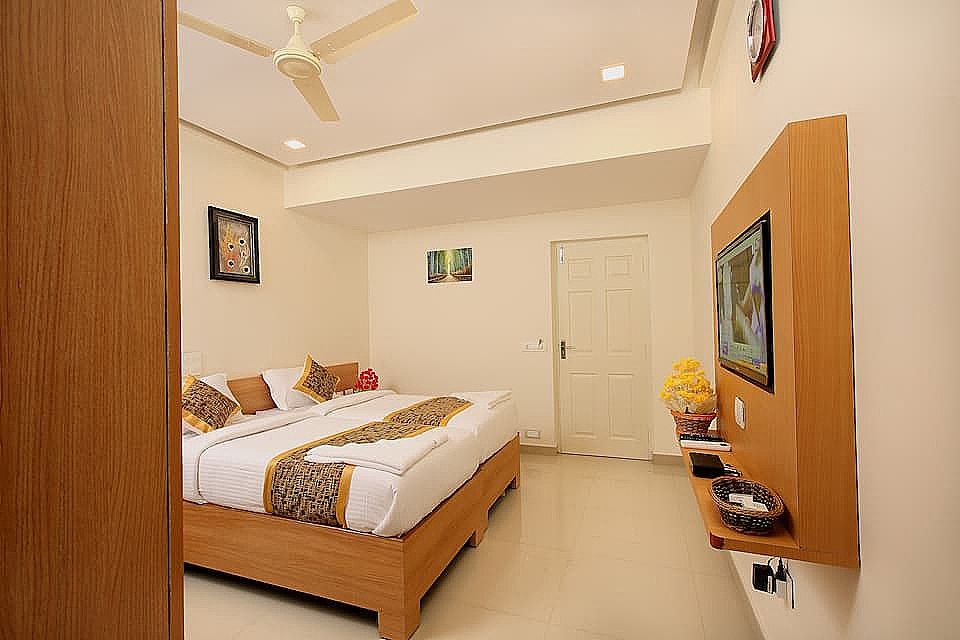 Prime Palace Hotel Standard Double Room with Fan 12