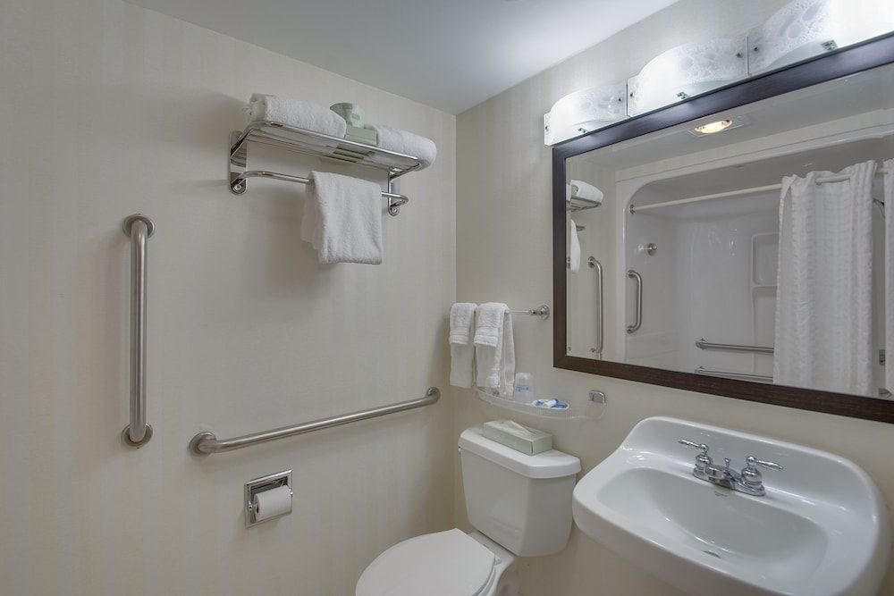 Suite, 2 Queen Beds, Accessible, Bathtub (with Sofabed)