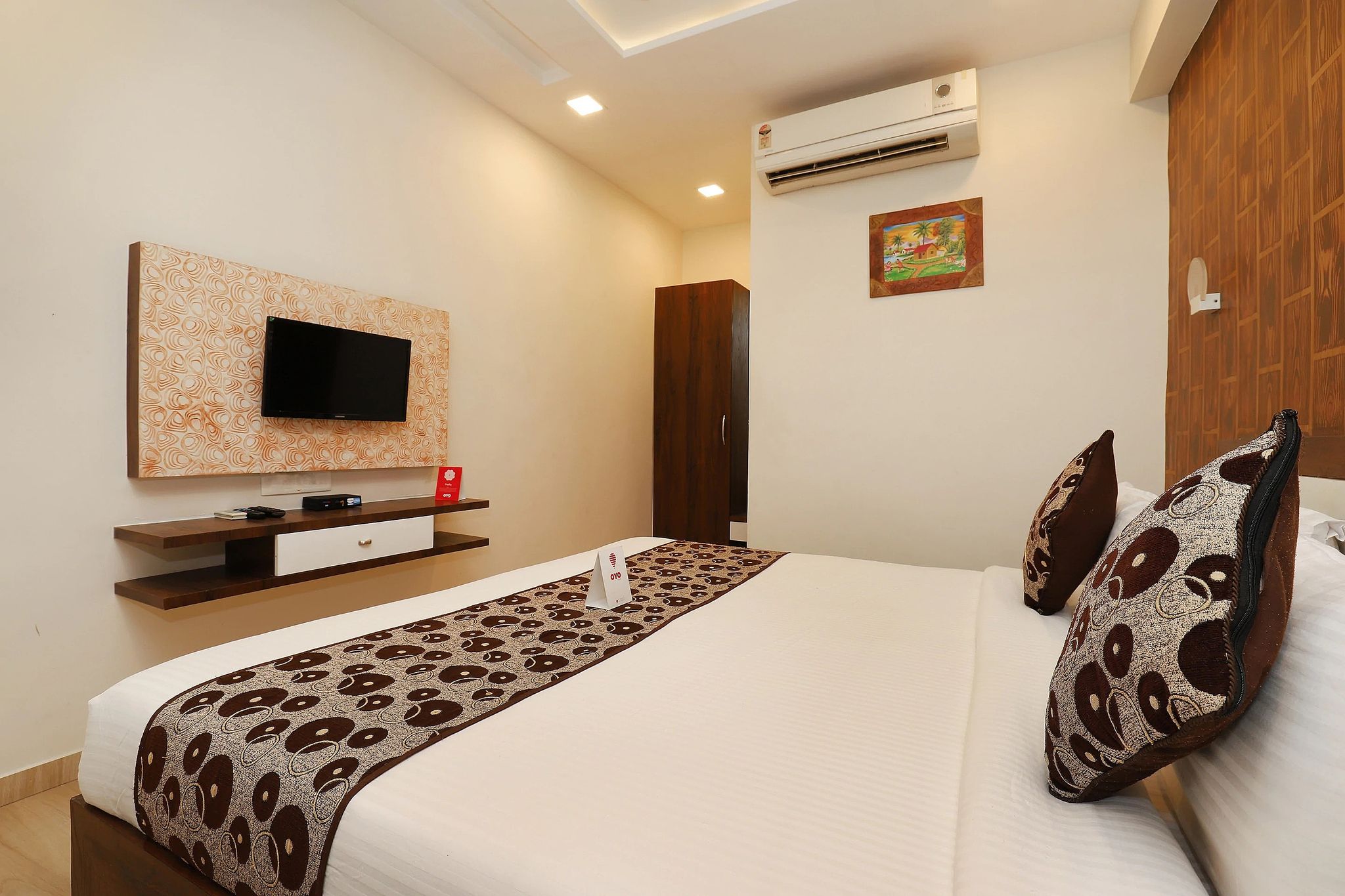 Hotel Progressive Inn Classic AC Room 4