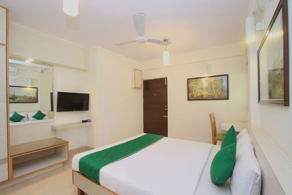 OYO 9418 Jade Springs Hotel Double or Twin Room 2