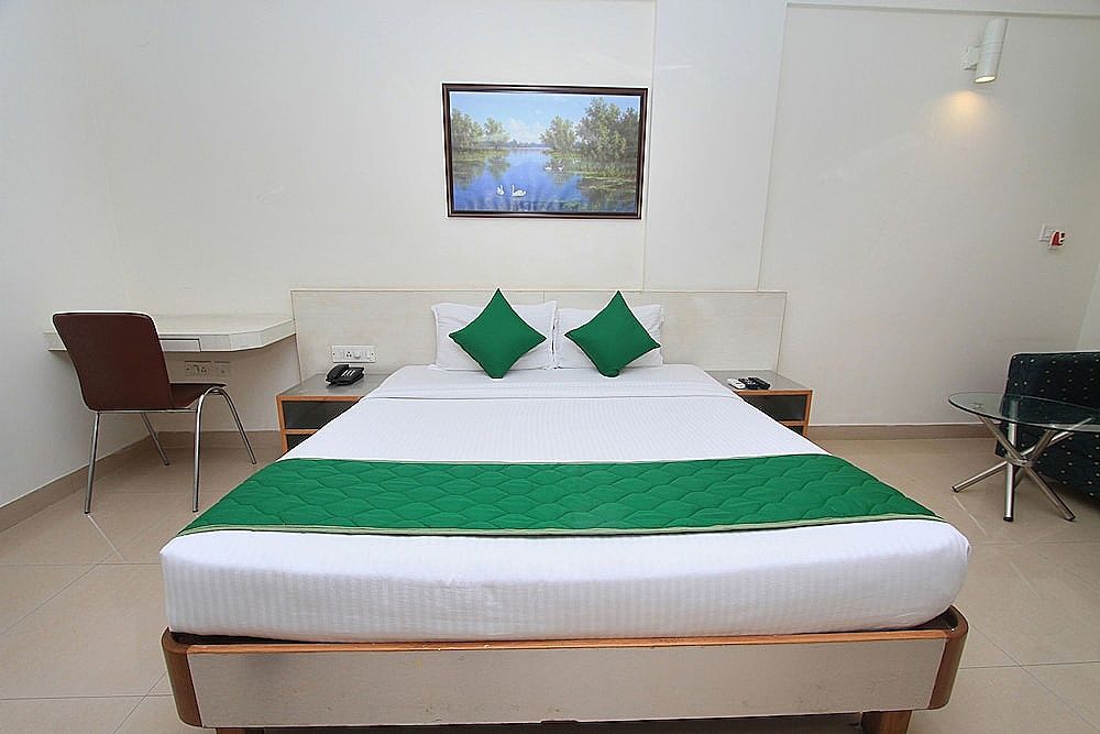 undefined OYO 9418 Jade Springs Hotel 9