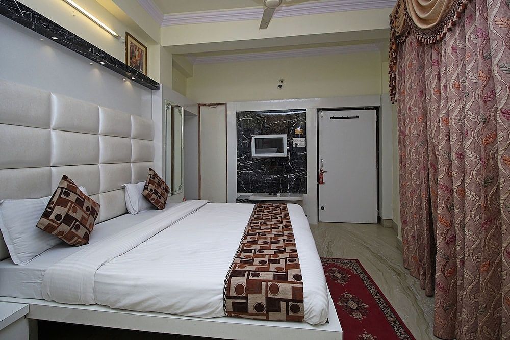 Hotel O Ganpati Plaza Classic 3