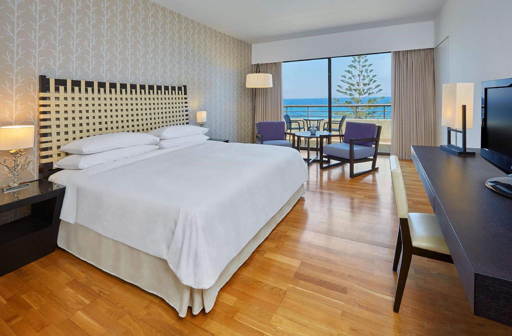 Premium Room, Guest room, 1 King, Sea view, Balcony