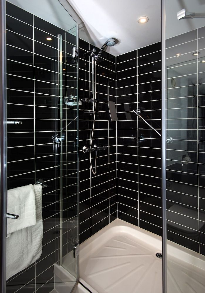 Holiday Inn Express London - Wimbledon South by IHG