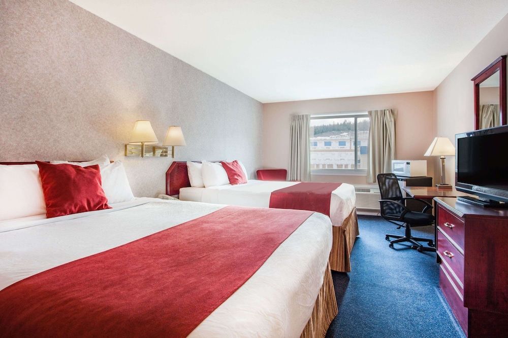 Room, 2 Queen Beds, Non Smoking