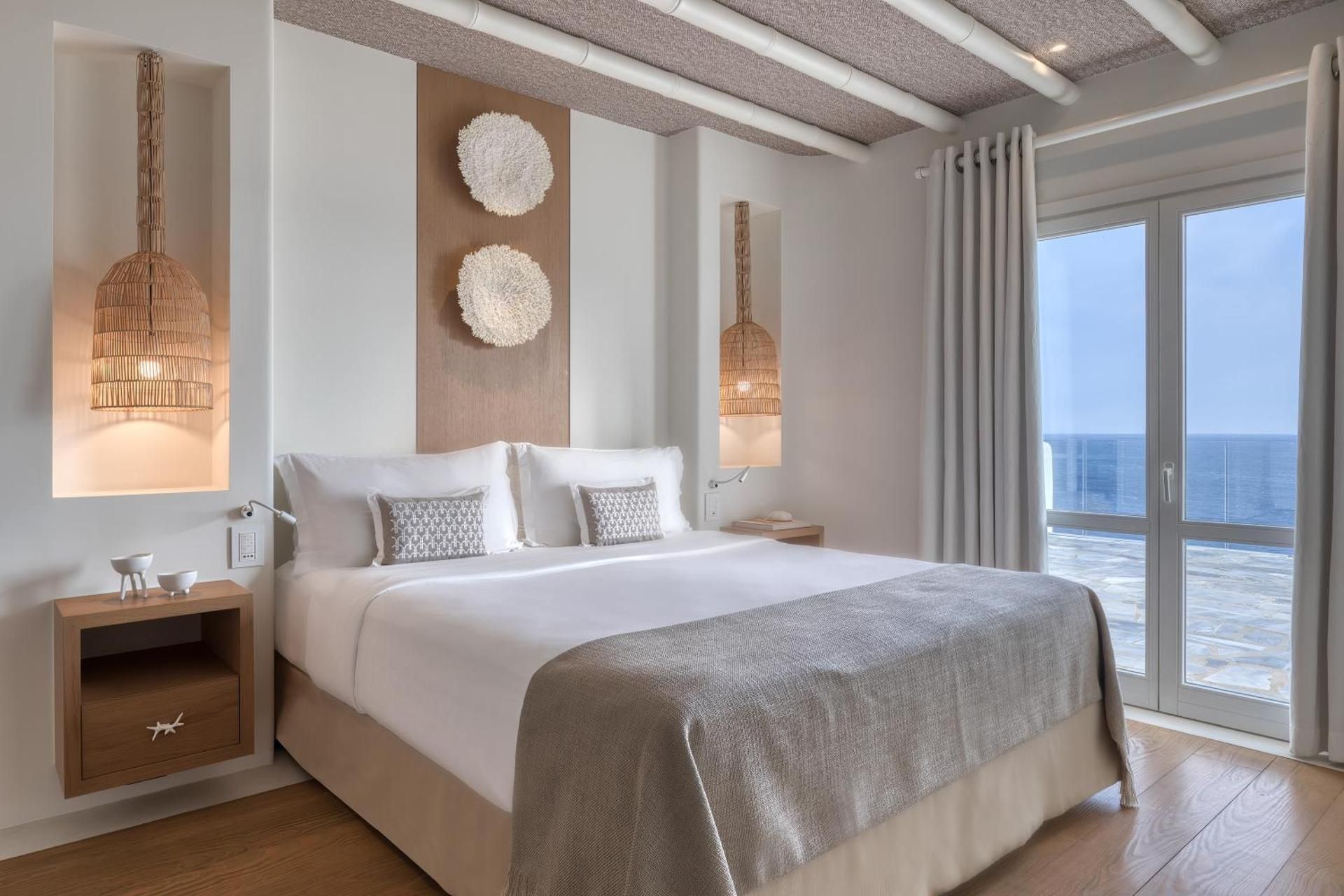 Sapphire, 3 Bedroom Villa, Bedroom 1: 1 King, Bedroom 2: 1 King, Bedroom 3: 2 Twin, Sea view