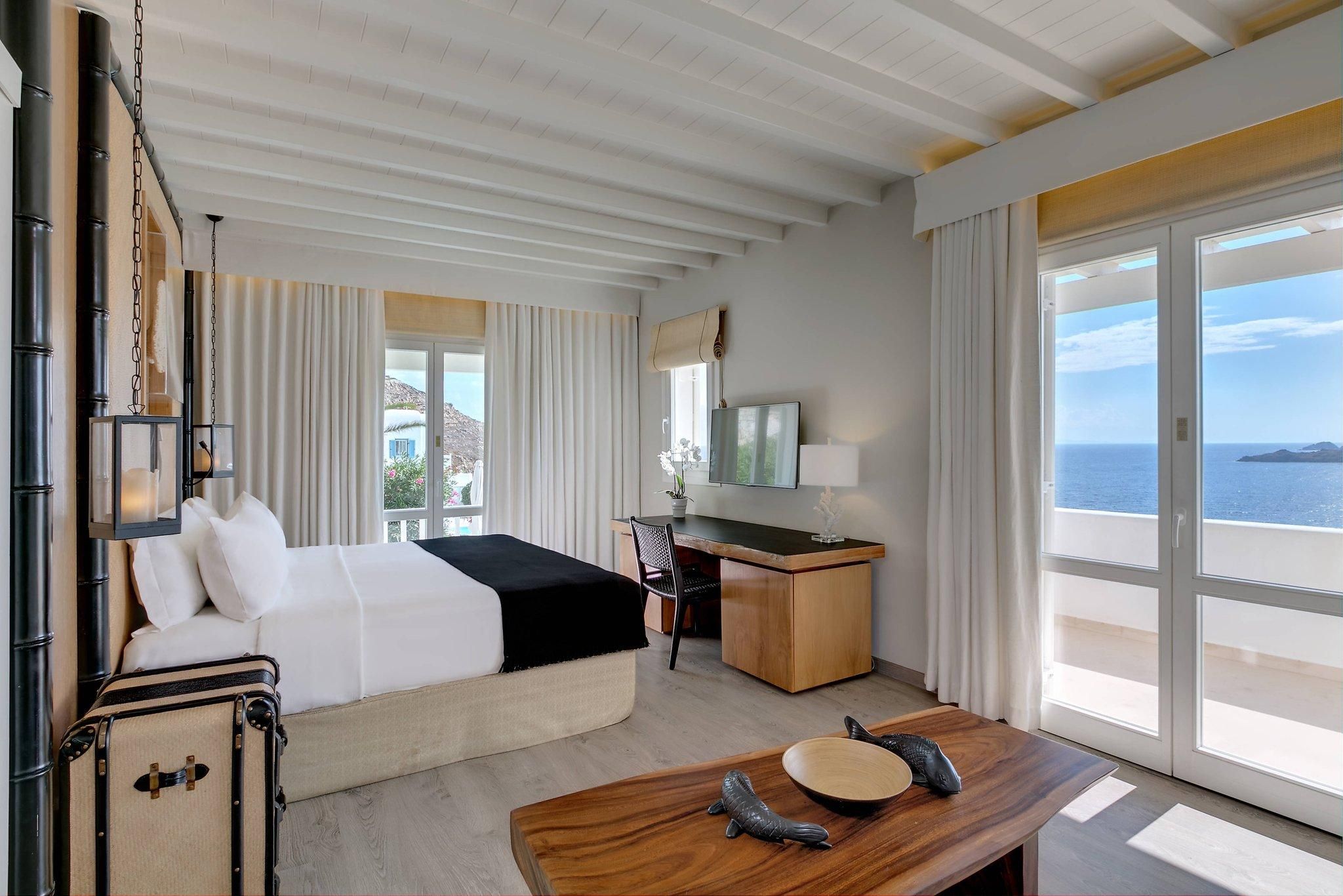 Family Retreat, 2 Bedroom Suite, Sea view, Corner room, High floor, Balcony