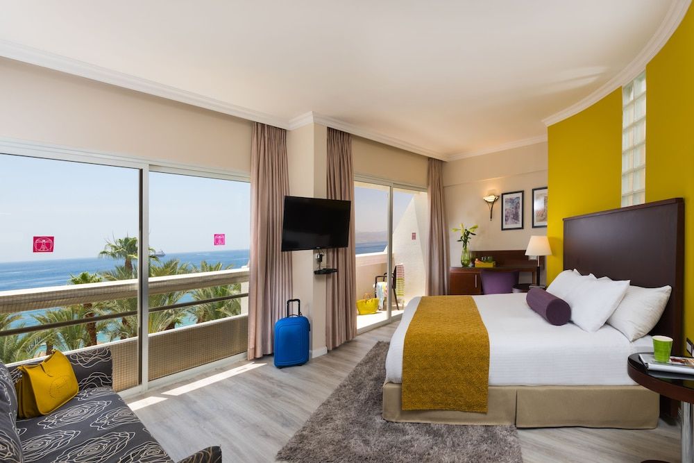 Leonardo Plaza Hotel Eilat Junior Suite, Club Lounge Access, Sea View