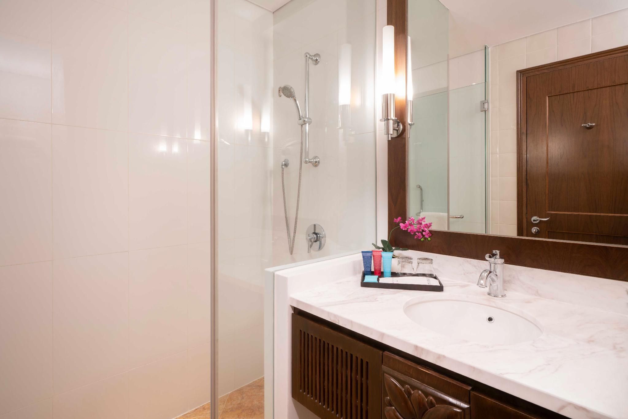 Rendezvous Hotel Singapore by Far East Hospitality Superior 3