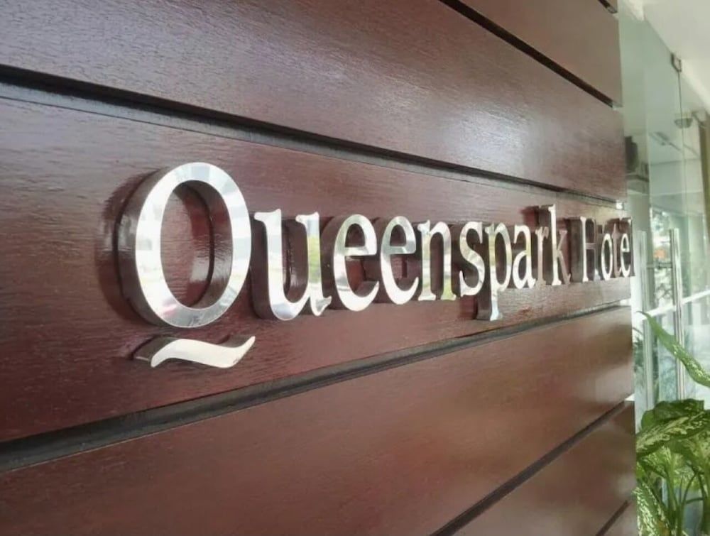 undefined Desa Queenspark Hotel 7